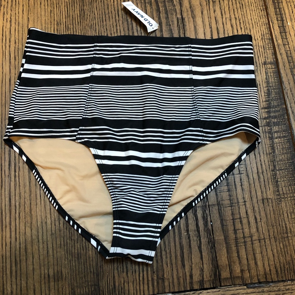 NWT Old Navy bikini bottoms